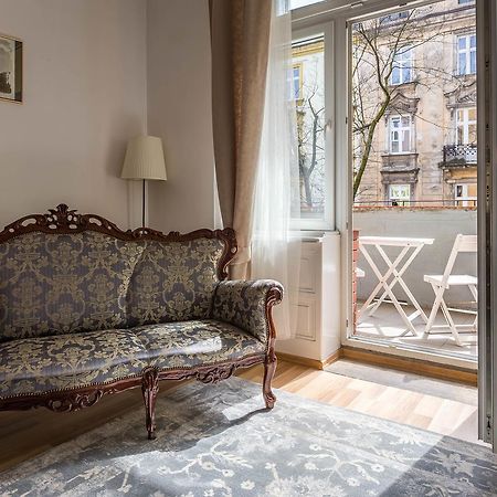Fragola Budget Apartments & Rooms Krakow Ngoại thất bức ảnh